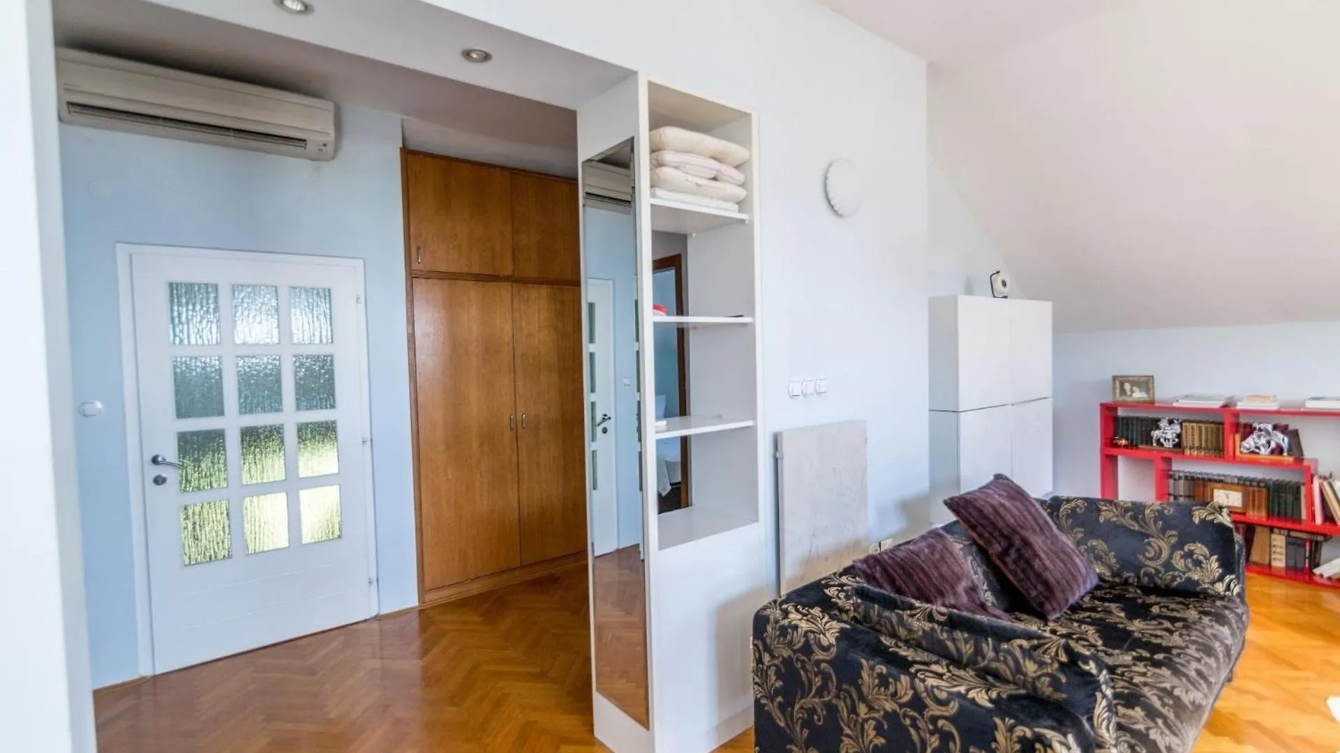 Apartment Ferienwohnung In Einer Villa Mit Terrasse Und Meerblick Opatija Croatia
