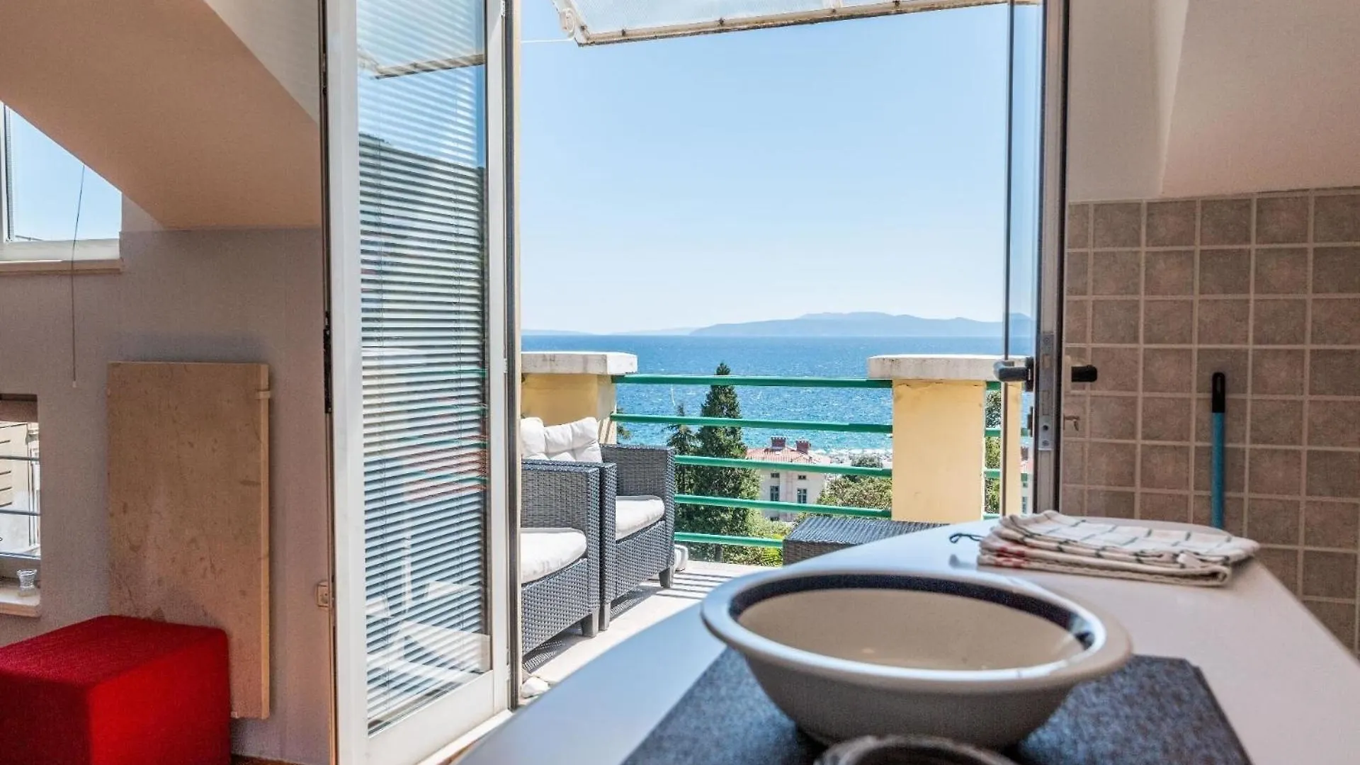 Apartment Ferienwohnung In Einer Villa Mit Terrasse Und Meerblick Opatija